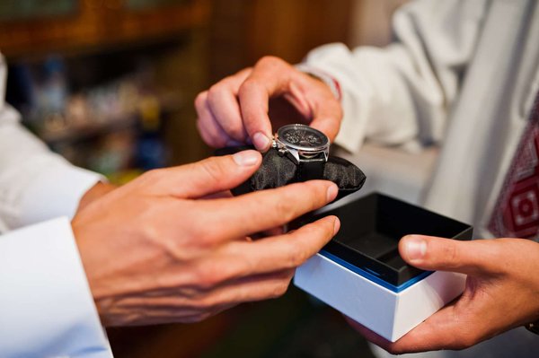 Améliorez l'organisation de vos montres avec une boîte à montre personnalisée